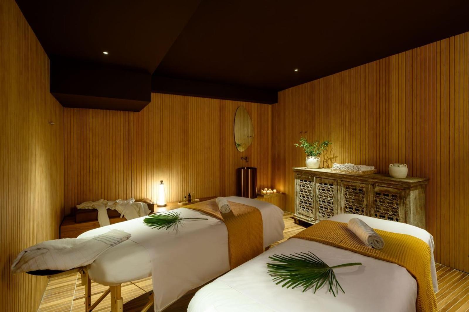 Suite On The Beach Haifa Bagian luar foto